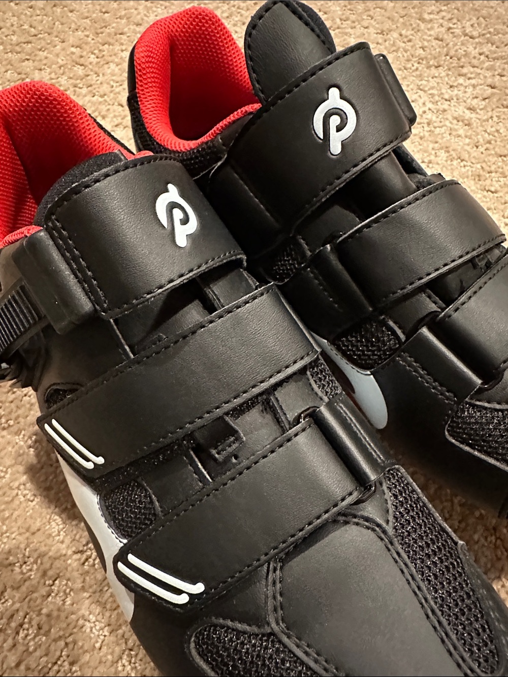 Peloton Black Cycling Shoes with Red Lining - Picture 3 of 8